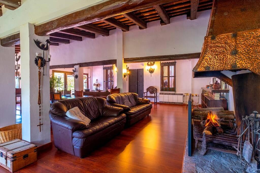 Villa Casa Rural Mas Del Gall - Casa Nova, Barcelona à Tordera Extérieur photo